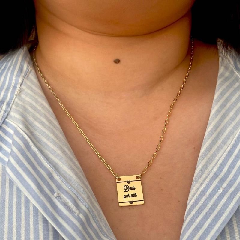 ESCAPULÁRIO DEUS POR NÓS - OURO 18K - 25,