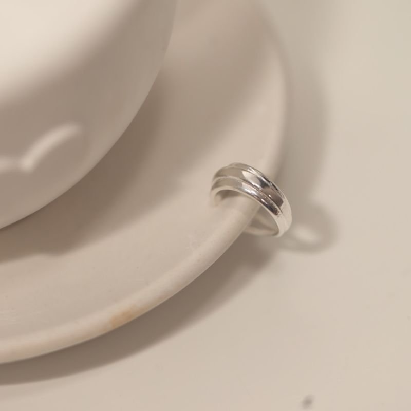 PIERCING TRINITY PRATA