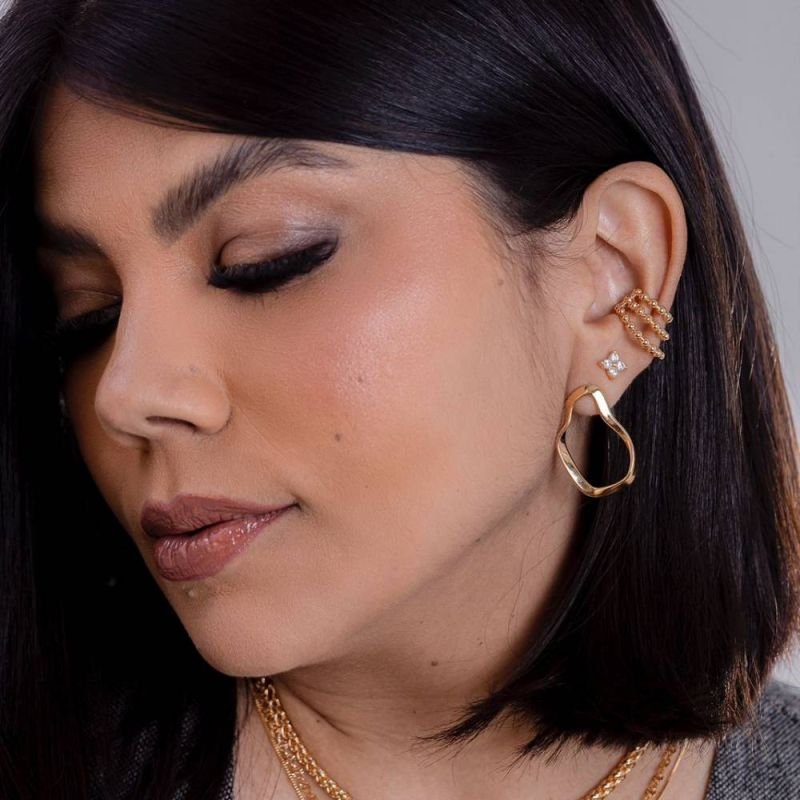 PIERCING TRIPLO BOLINHAS