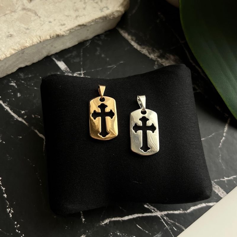 PINGENTE PLACA C/CRUZ PRATA