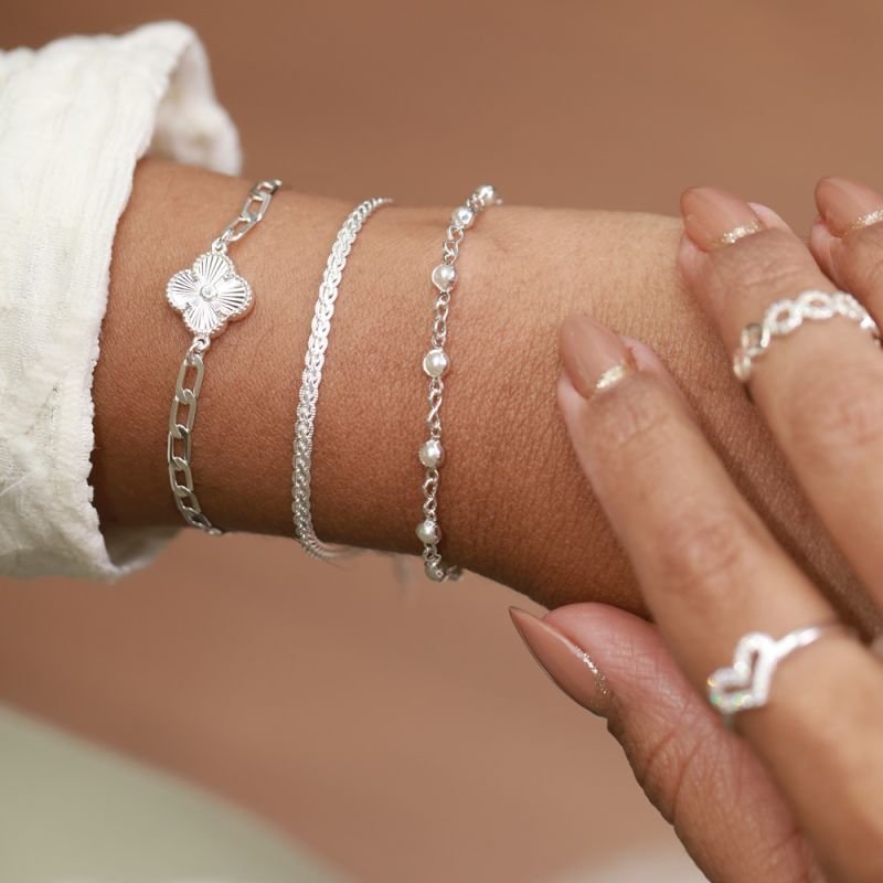 PULSEIRA ELOS C/TREVO PRATA