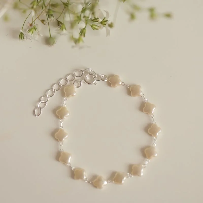 PULSEIRA TREVO PÉROLA PRATA