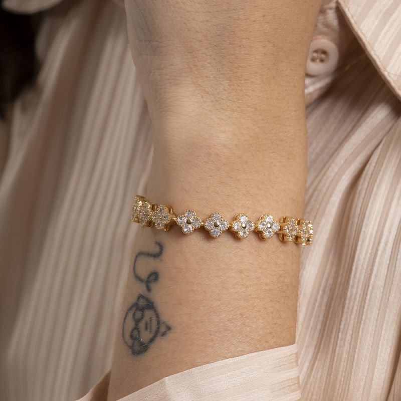 PULSEIRA TREVOS ZIRCÔNIAS