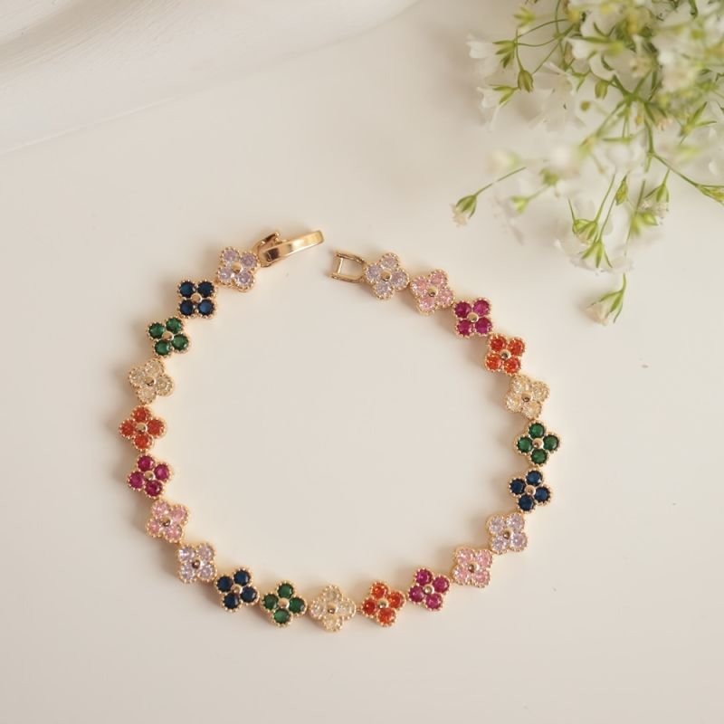 PULSEIRA TREVOS ZIRCÔNIAS