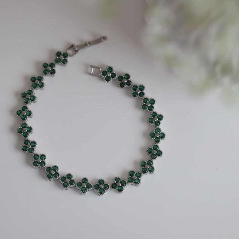 PULSEIRA TREVOS ZIRCÔNIAS