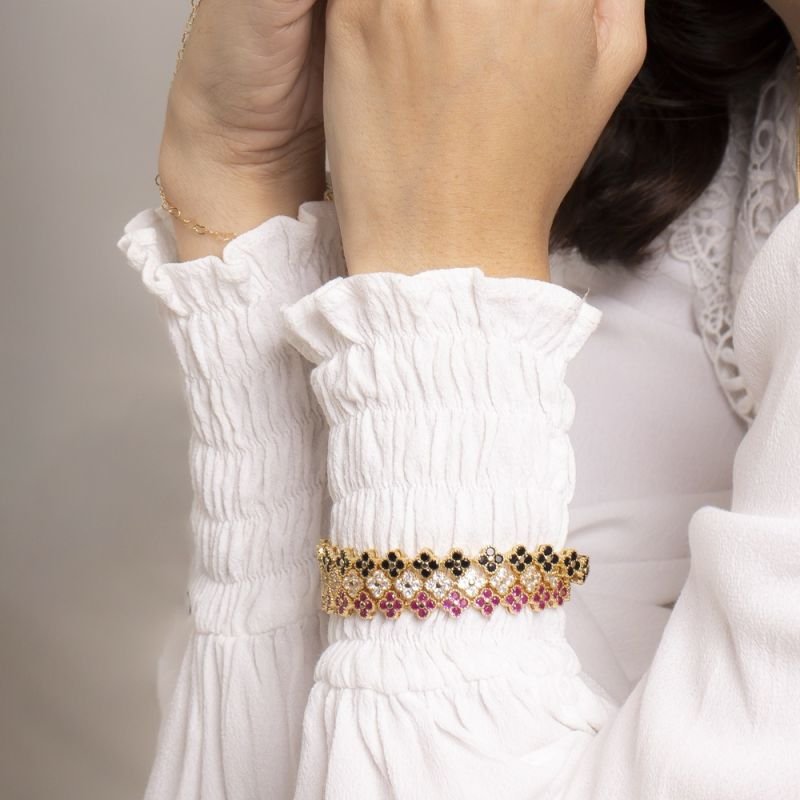 PULSEIRA TREVOS ZIRCÔNIAS