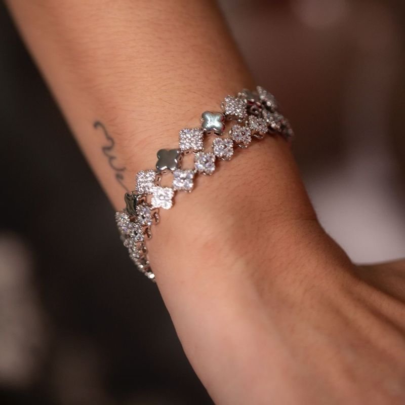 PULSEIRA TREVOS ZIRCÔNIAS