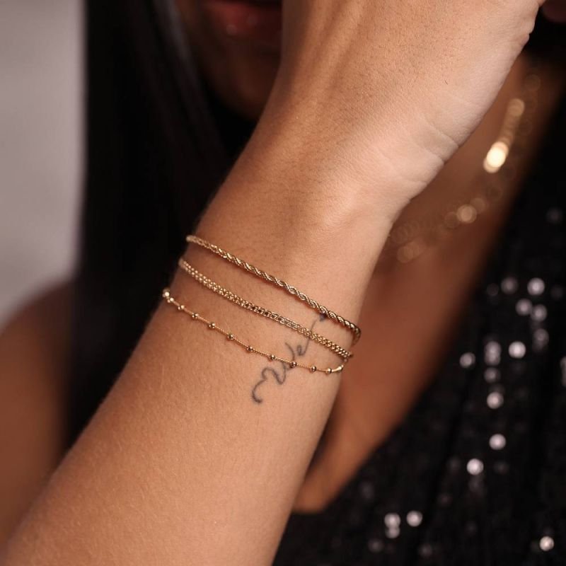 PULSEIRA BOLINHAS PEQUENAS